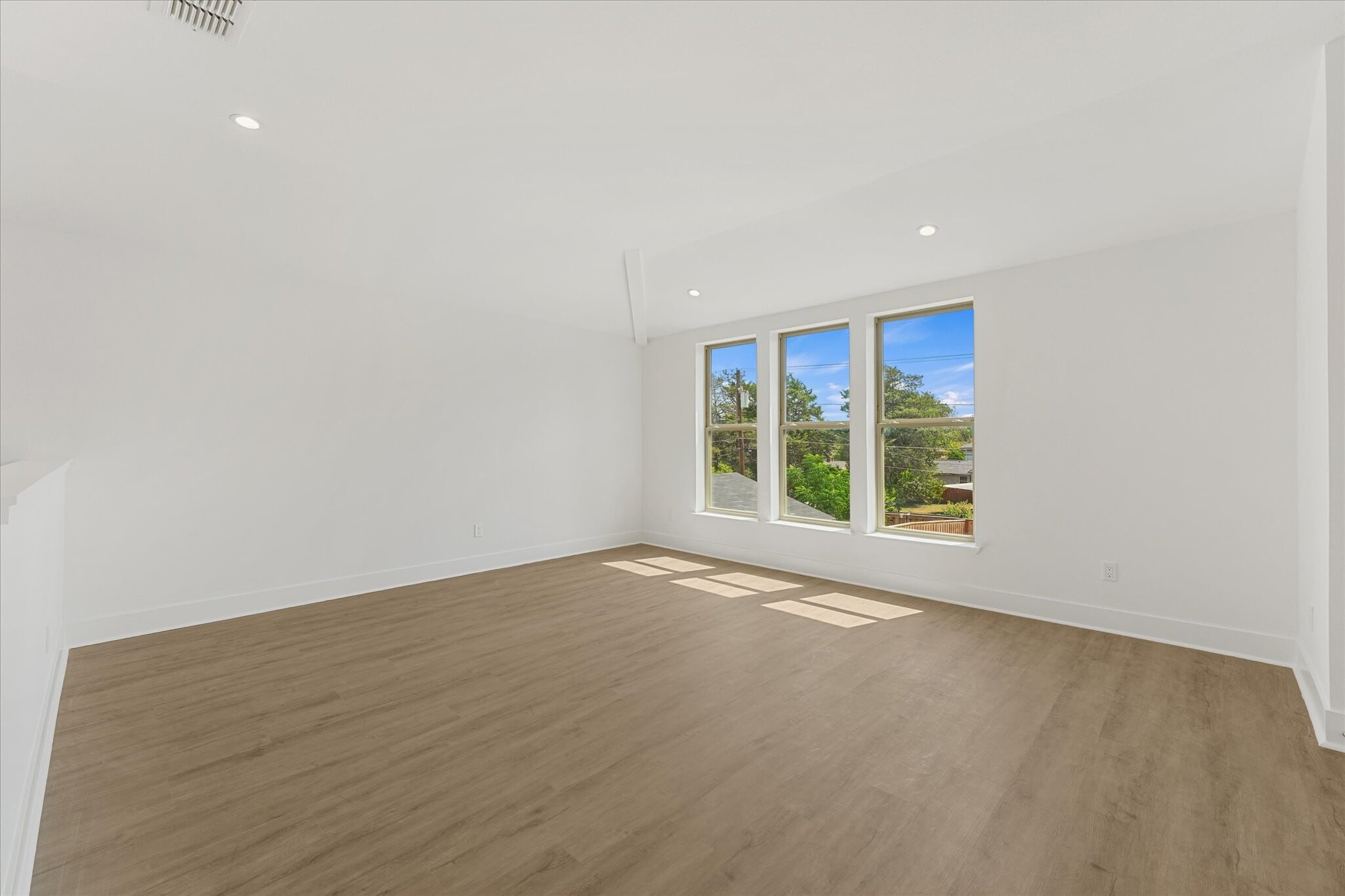 Building Photo - 3786 Wenatche Dr