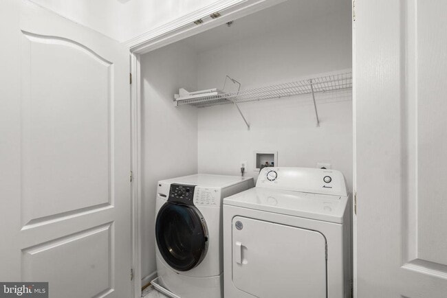 Building Photo - 5906 Perfect Calm Ct