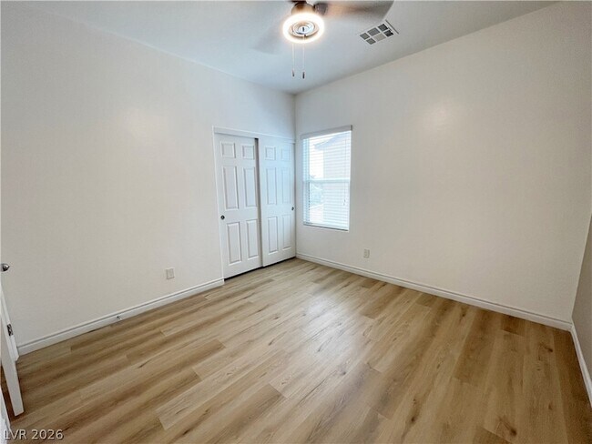 Building Photo - 7035 Denio Island St