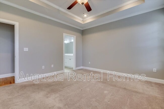 Building Photo - 719 Bonnie Oaks Ln