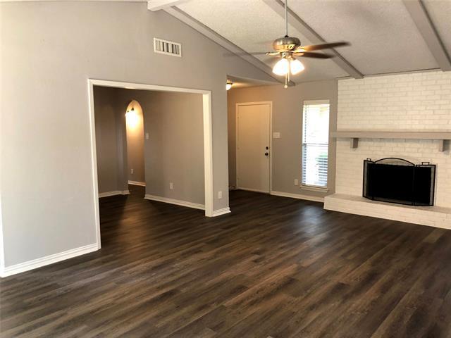 Building Photo - 1741 Crystal Way