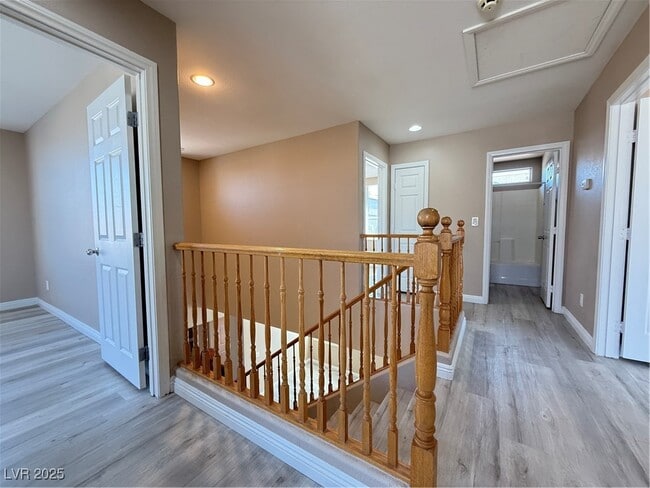 Building Photo - 11065 Calamint Hills Ct