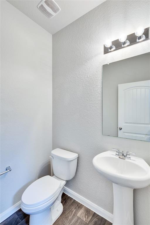 Building Photo - 13923 Macquarie Dr