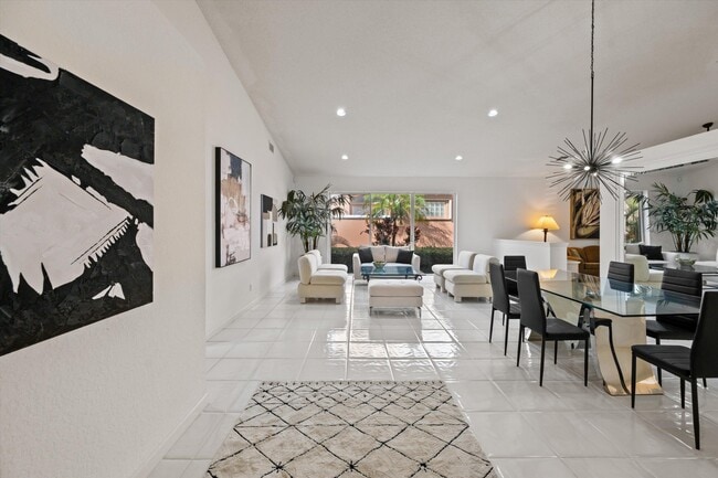 Building Photo - 4362 Kensington Park Way