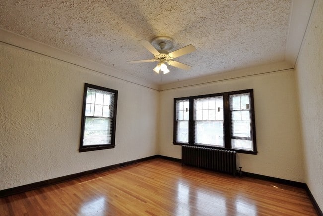 Building Photo - Linden Hills | 2716