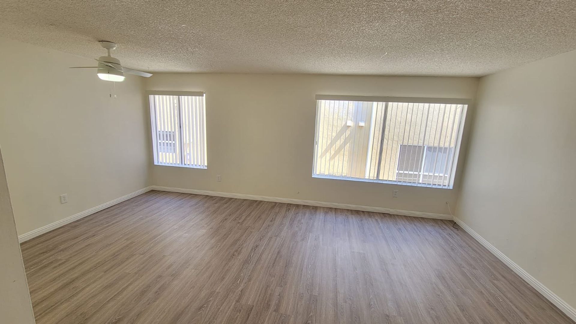 Building Photo - 5461 Kester Ave