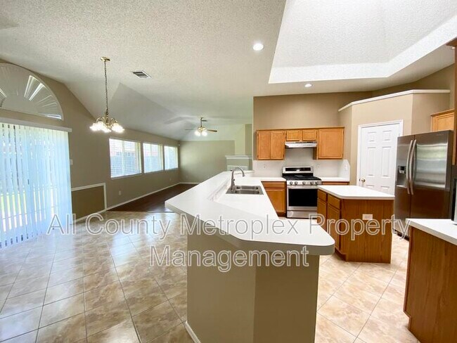 Building Photo - 813 Snapdragon Ln