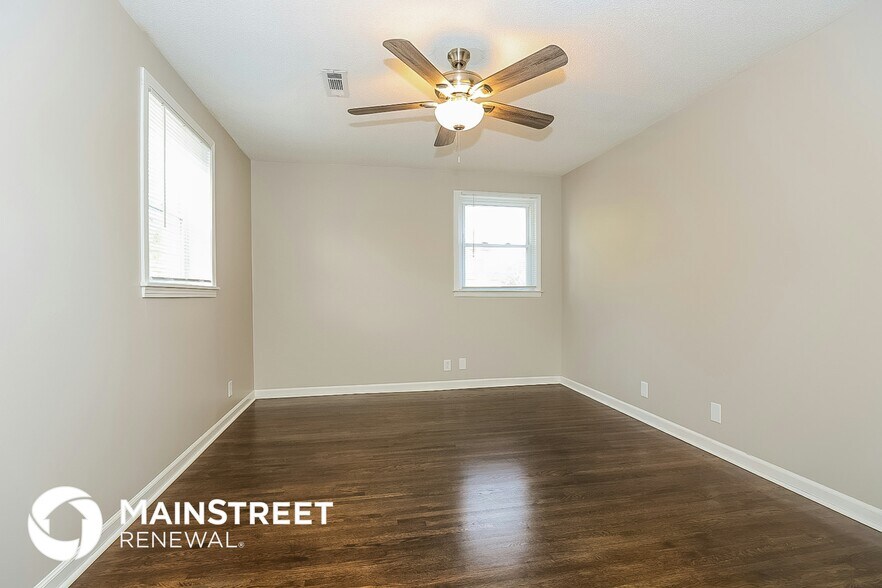 Building Photo - 104 Jonesboro Ct