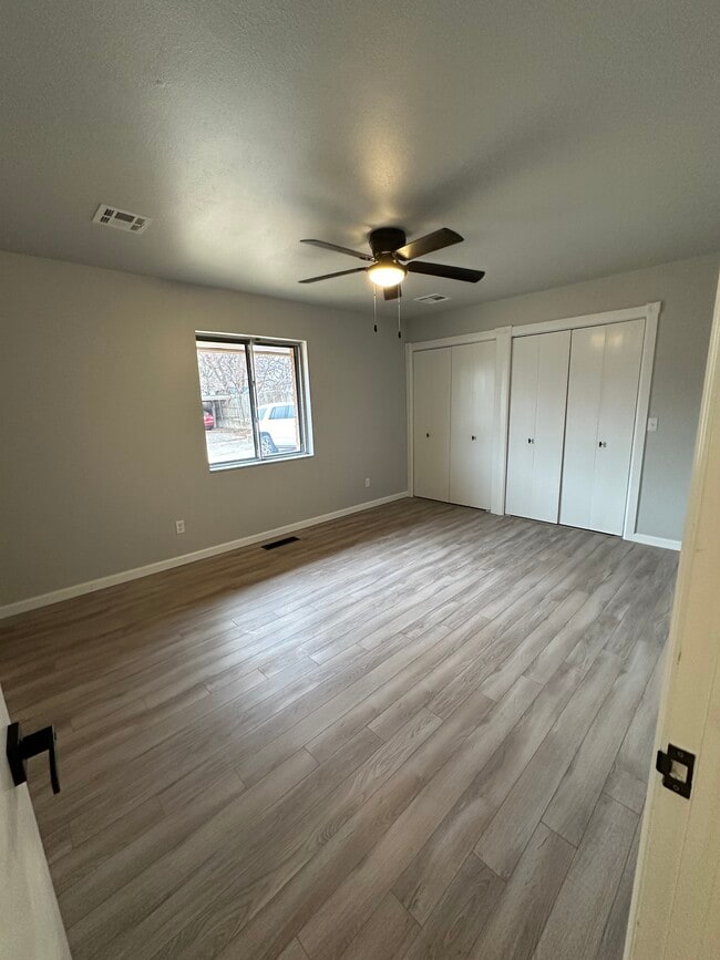 Building Photo - 2037 NW 32 Ter