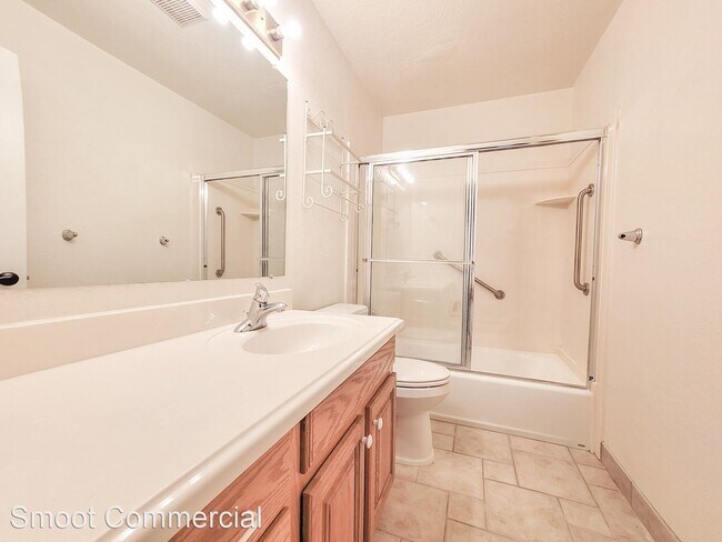 Building Photo - 2 br, 1 bath House - 166 West 200 North #1