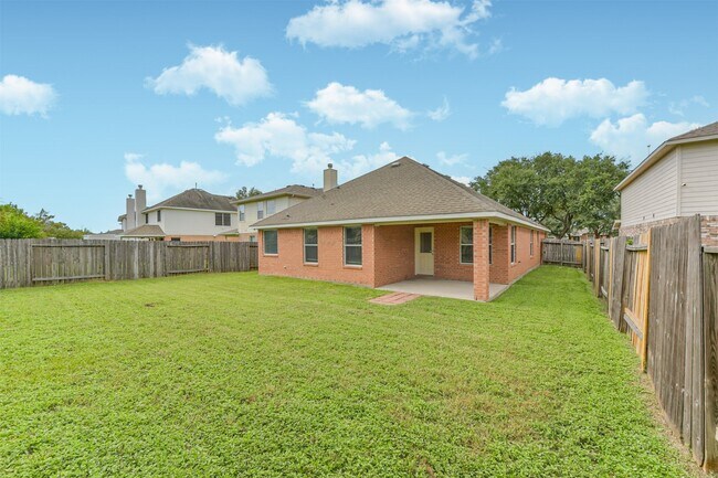 Building Photo - 20131 Laramie River Trail