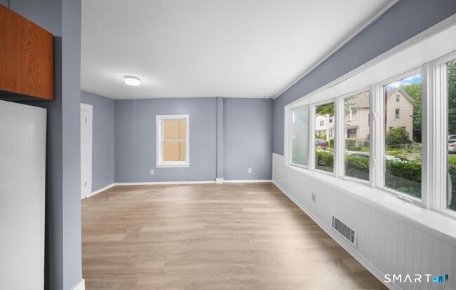 Building Photo - 37 Granfield Ave