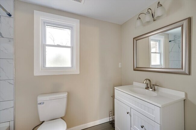 Building Photo - 116 Kirby Dr