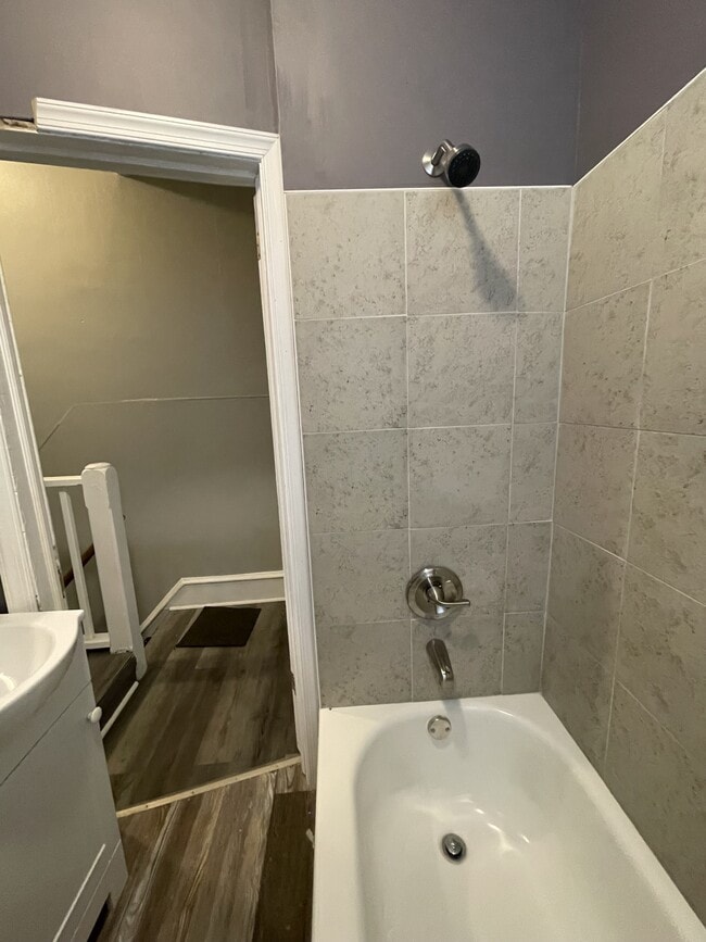 Building Photo - 3036 N Sydenham St