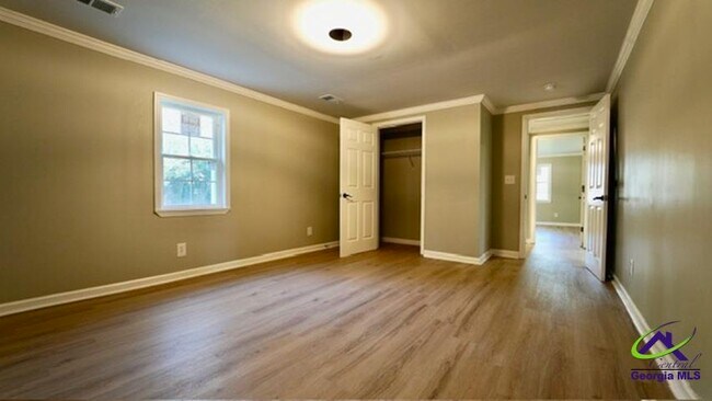 Building Photo - 311 S 2nd St