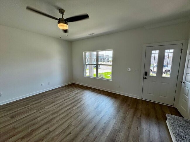 Building Photo - New Construction in great location