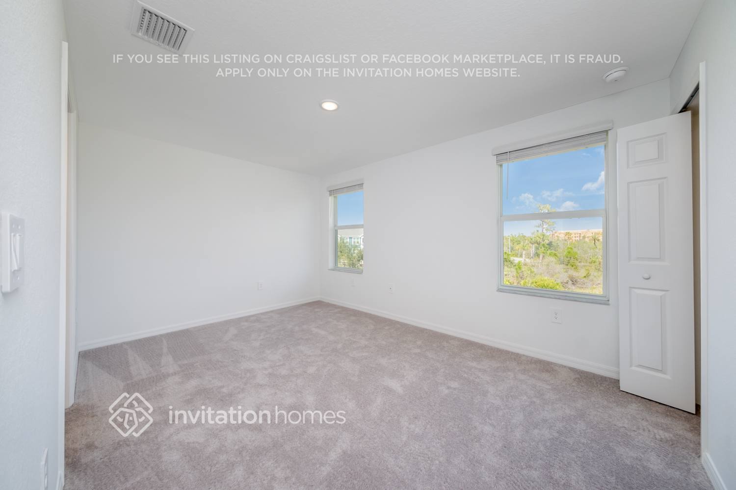 Building Photo - 2801 Riverfield Rd