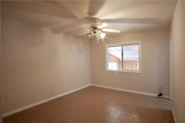 Building Photo - 4814 Walden Cir
