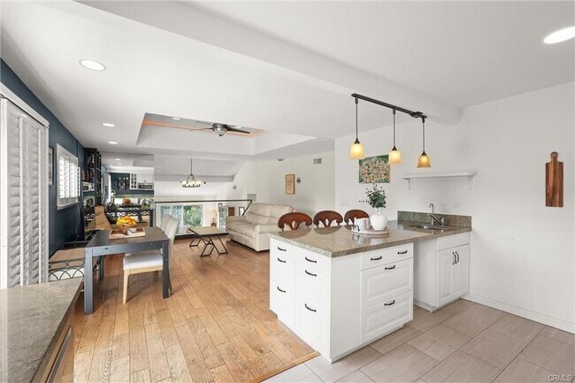Building Photo - 28137 Ridgepoint Ct