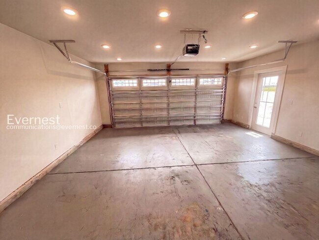 Building Photo - 1016 Concord Springs Dr