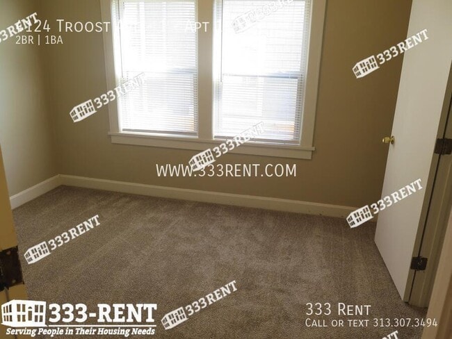 Building Photo - 4124 Troost Ave