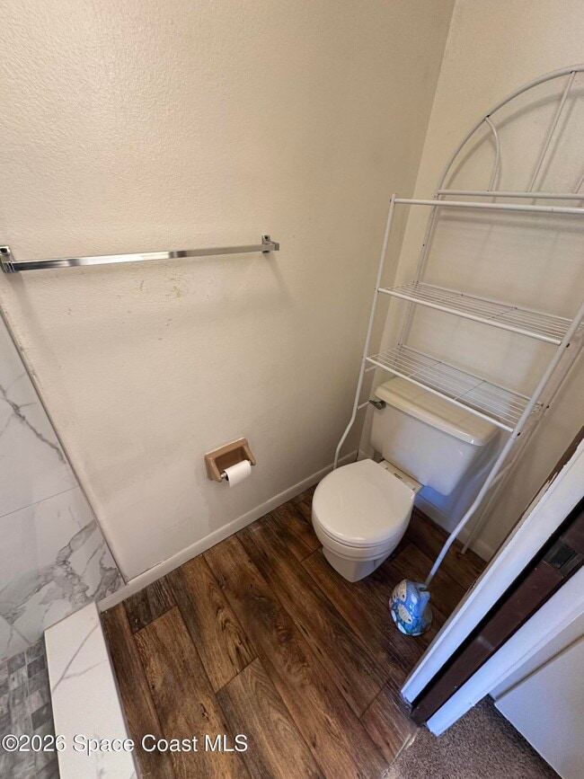 Building Photo - 100 Canebreakers Dr