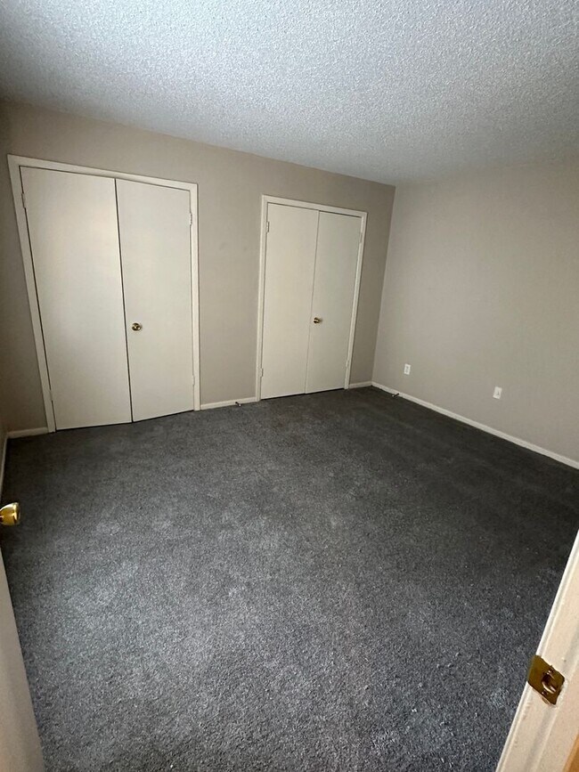 Building Photo - 1BD/1BA Condo located on the Germantown/Memphis Line!