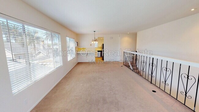 Building Photo - 4476 33rd Pl