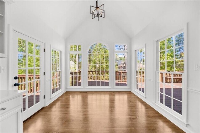 Building Photo - 11215 Highfield Chase Dr