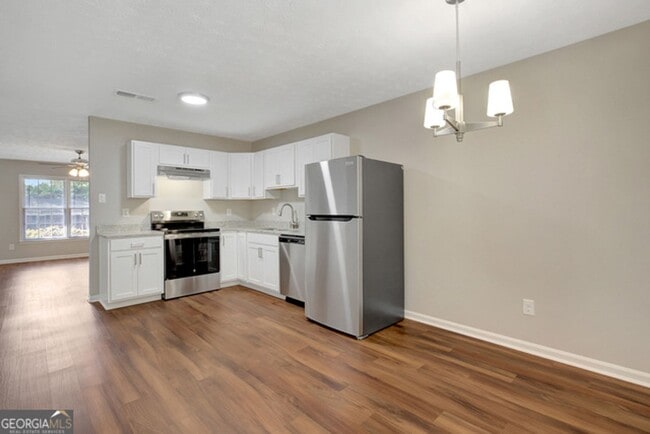 Building Photo - 105 Belle Dr