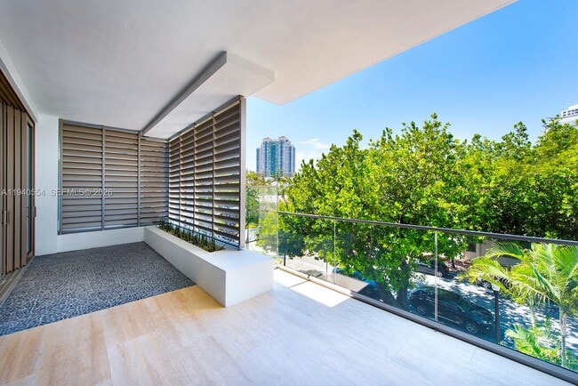 Building Photo - 311 Meridian Ave