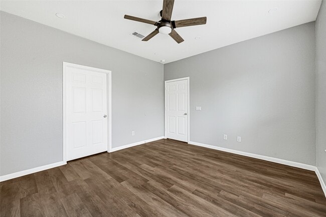 Building Photo - 12823 Clearcroft St