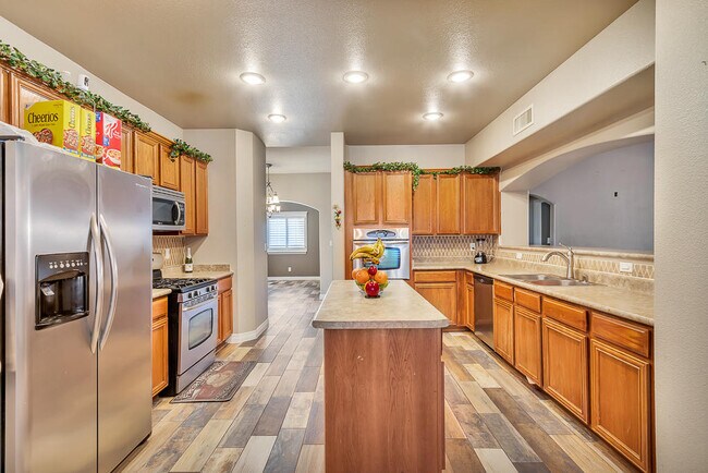 Building Photo - 12709 Tierra Lily Ct
