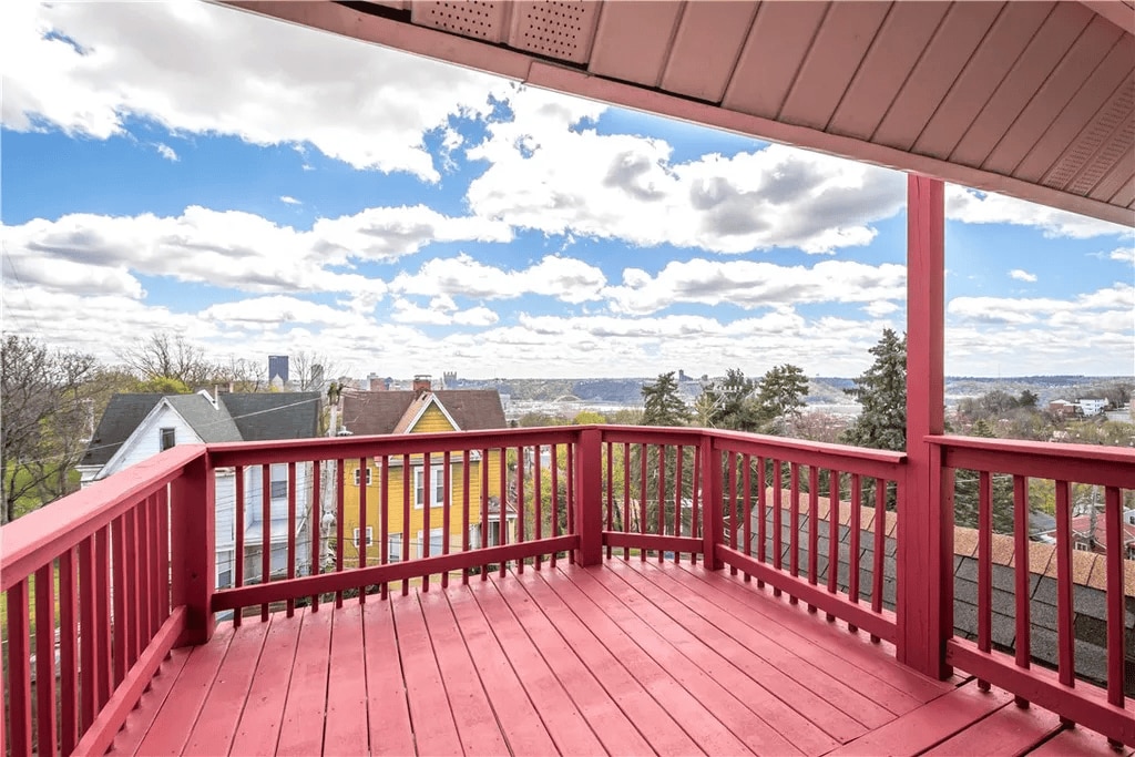 Building Photo - 310 Marsonia St