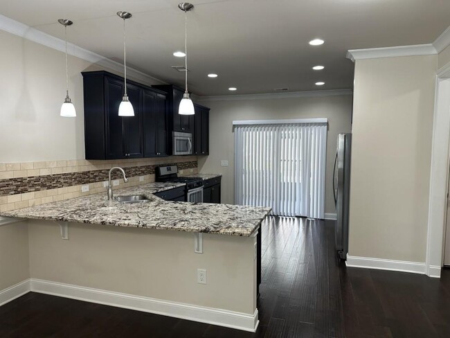Building Photo - 7940 Pierpoint Ln