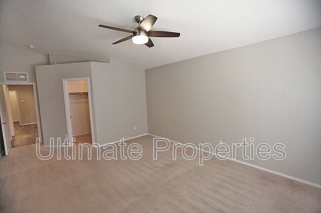 Building Photo - 8023 W Melinda Ln