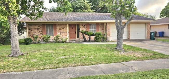Building Photo - 4625 Bonner Dr