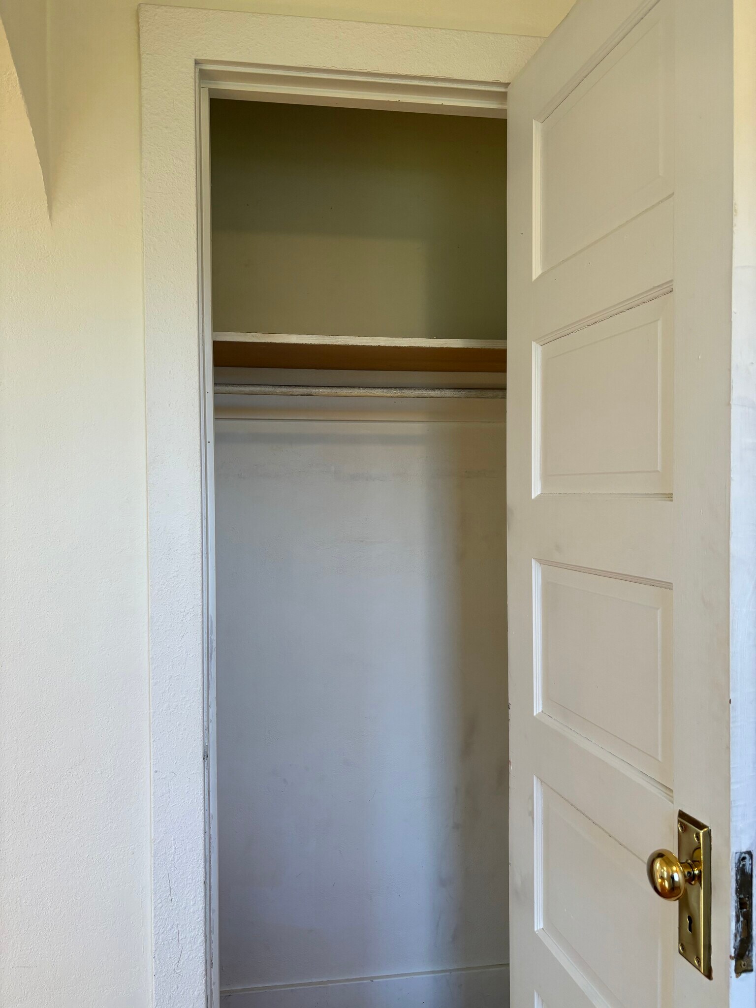Front closet - 319 N Lake Rd