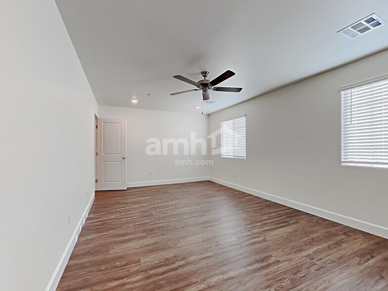 Building Photo - 324 Palazza Reserve Pl