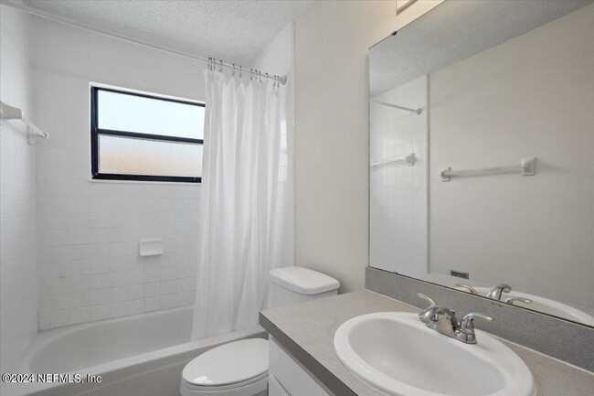 Building Photo - 12567 Tree Beard Ct