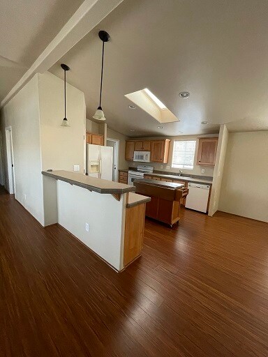 Building Photo - 4501 W Channel Islands Blvd
