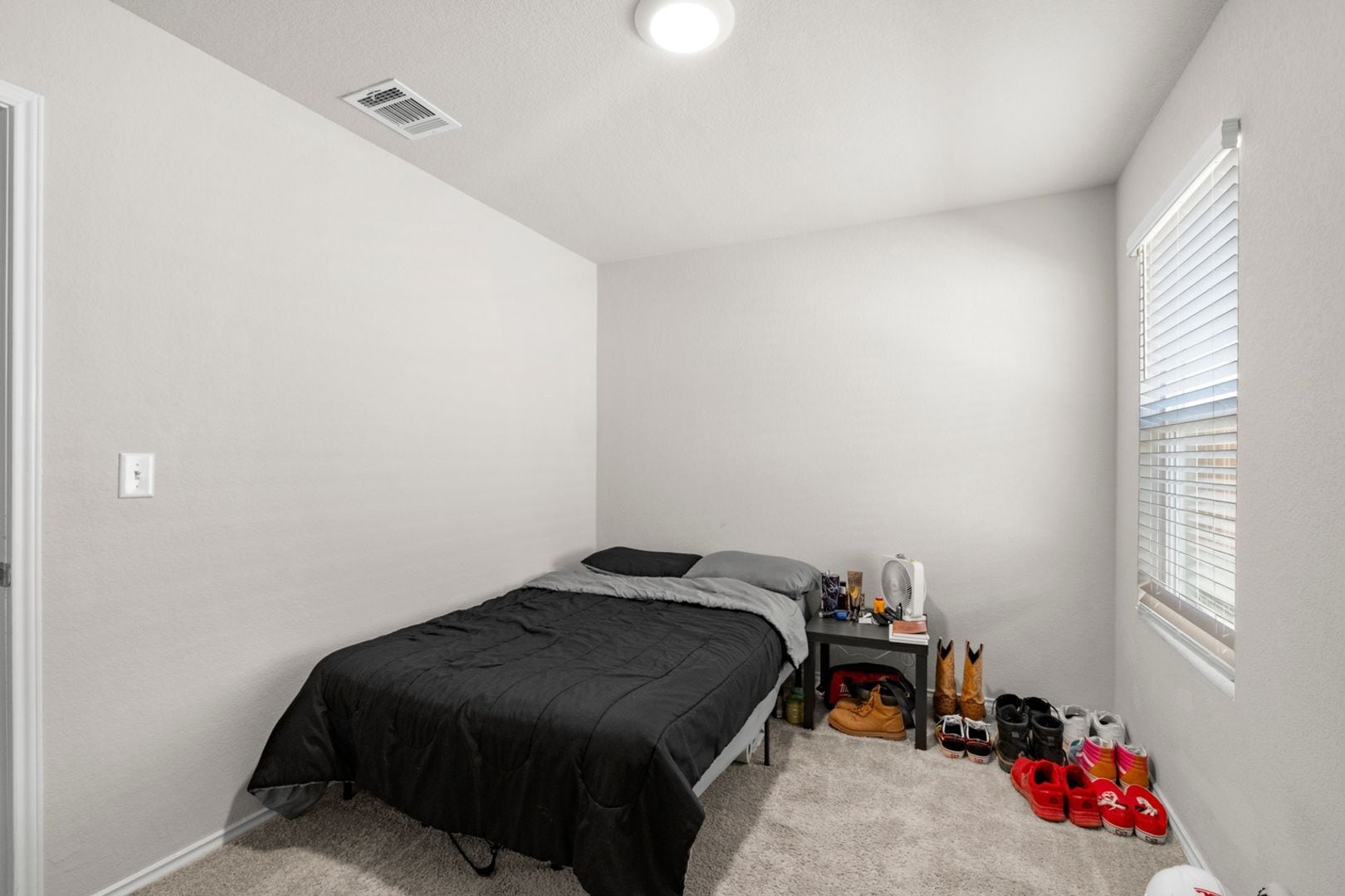 Building Photo - 5824 Brocade Dr