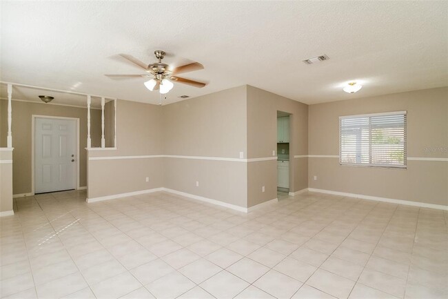 Building Photo - 301 Chutney Dr