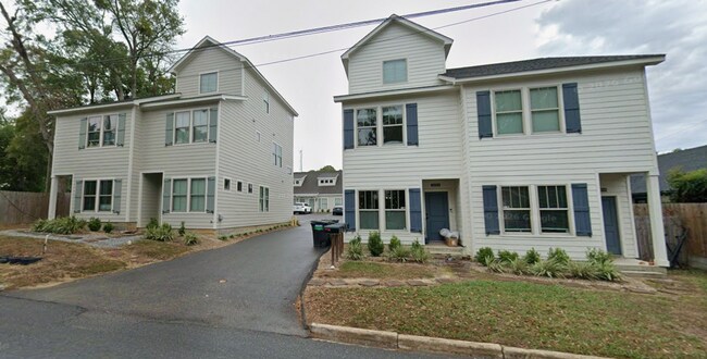 Building Photo - 1321 N Bronough St