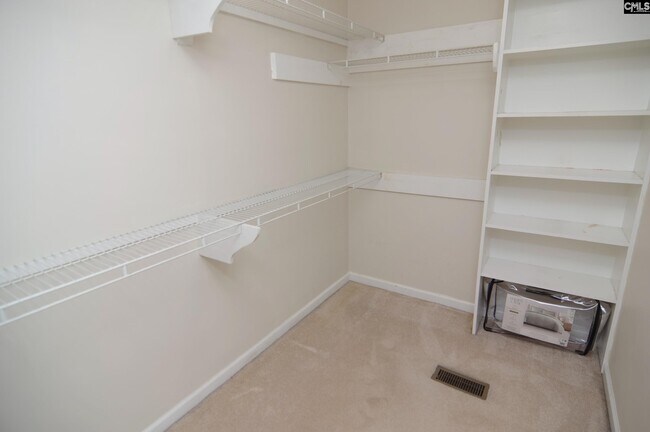 Building Photo - 1331 Camping Rd