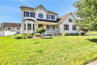 Building Photo - 2719 Colonial Dr