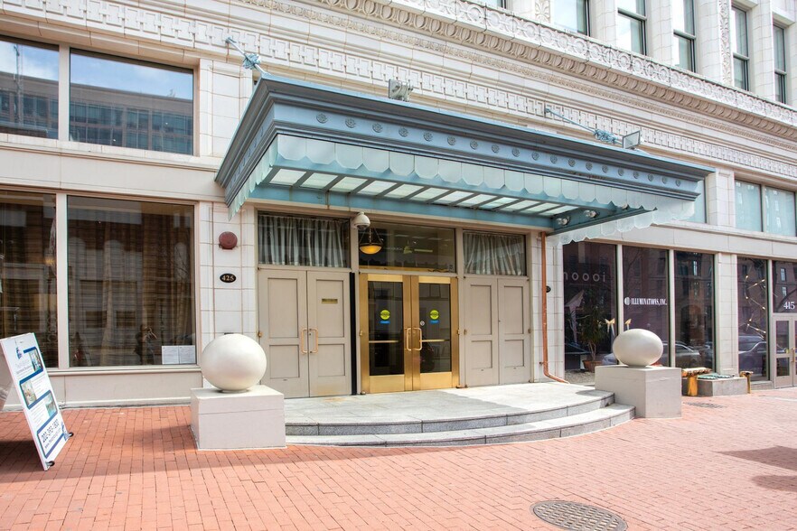 Building Photo - 420 7th St NW