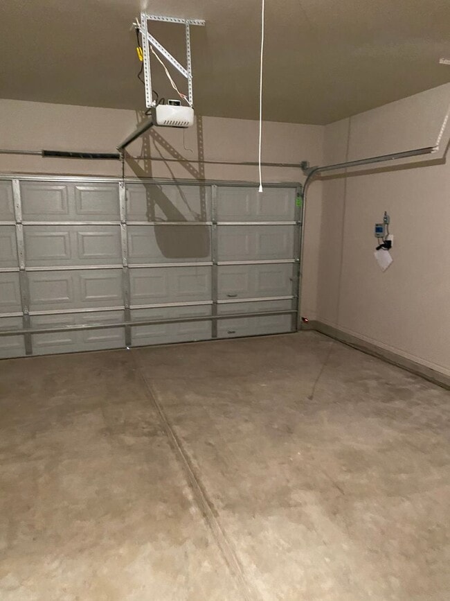 Building Photo - Beautiful Custom Brick Home "The Remington" Open Concept with huge backyard! JULY 1ST!