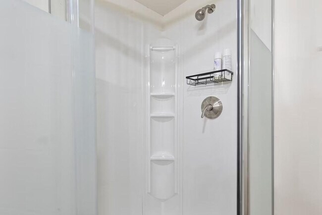 Building Photo - 4009 W Grant St