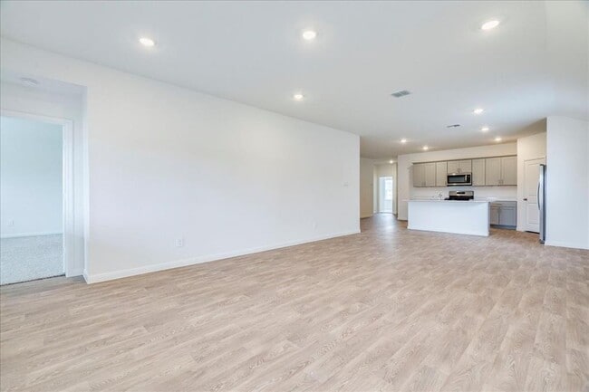 Building Photo - 264 Denali Dr